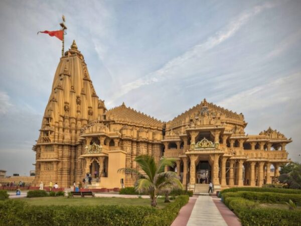 Dwarka Somnath with Sasangir Tour Package – Divine and  Wild Gujarat