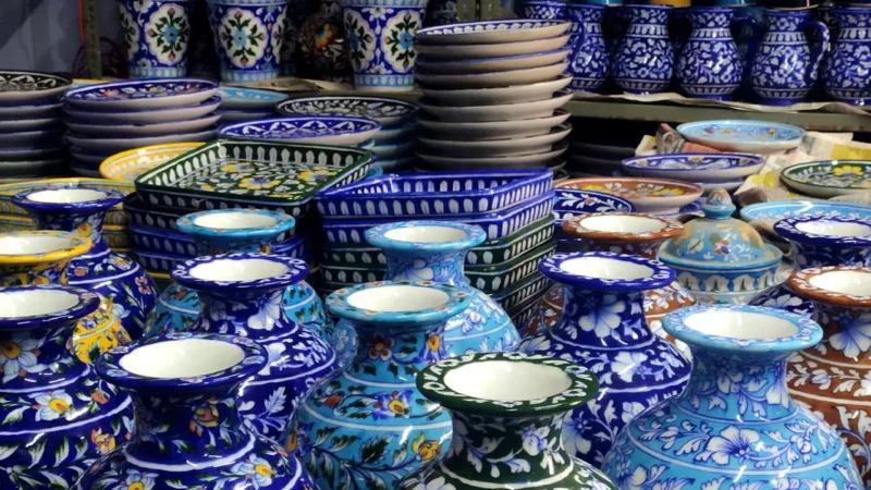 blue pottery