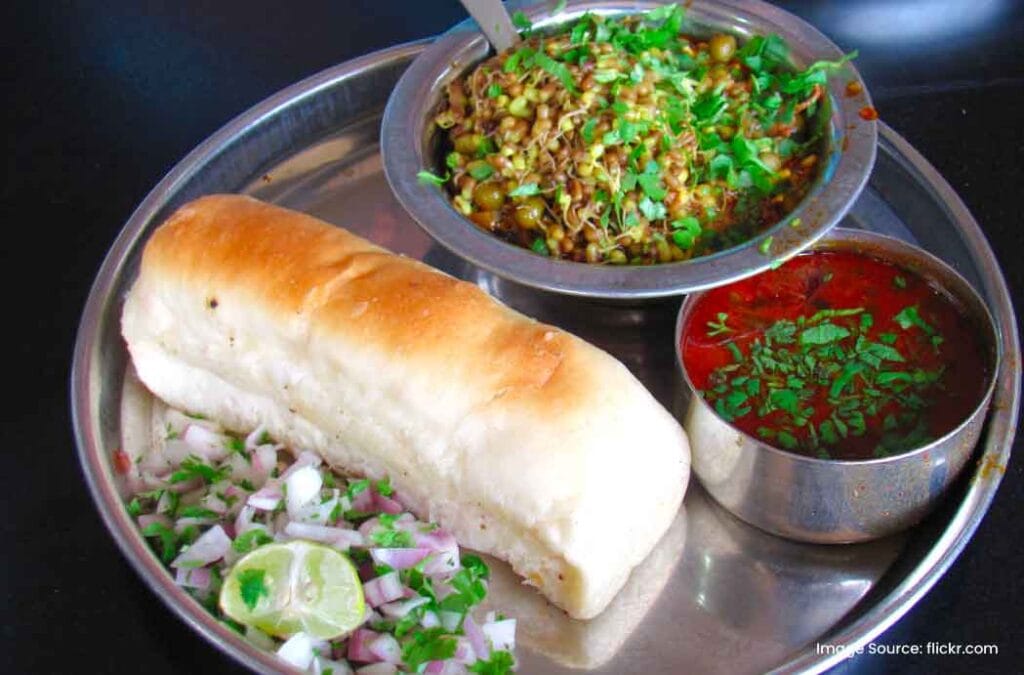 Misal pav