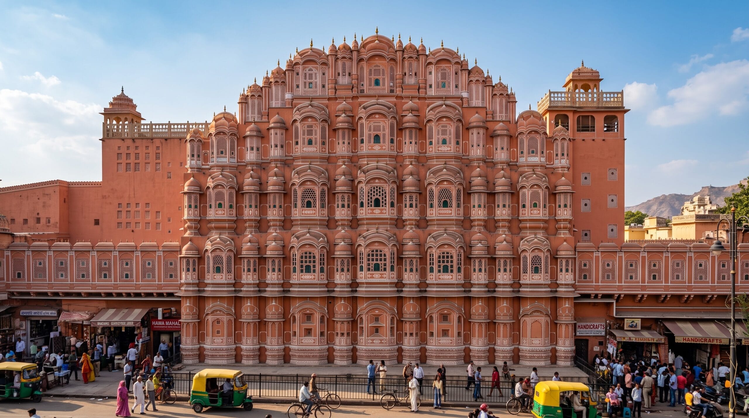Jaipur travel guide - Hawa Mahal Pink City Rajasthan - Root Indians